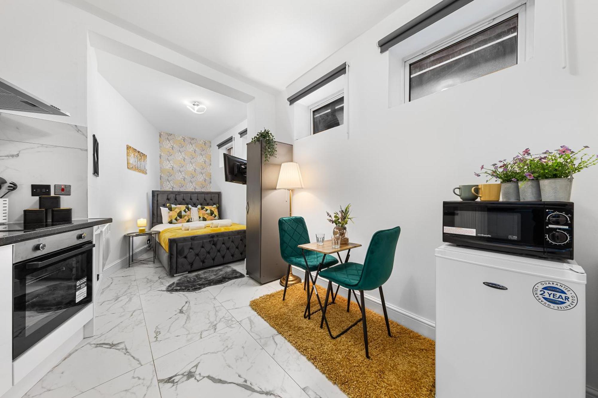 Serviced Modern Flat - Sleeps 2 - Good Links To King Cross, Euston, Finchley Road Station - Nw3 Appartamento